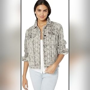 NWT Blank NYC Trucker style snakeskin print button, top & side pockets jacket
